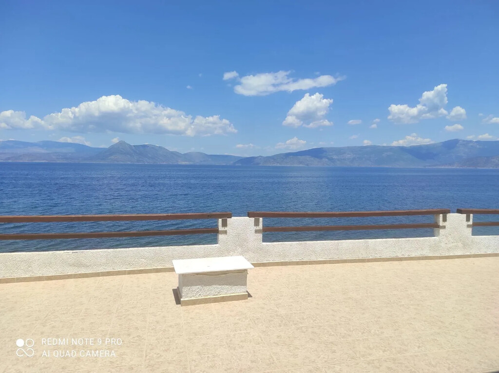 Chalet 8 chambres 230 m² Loutraki Perachora Agioi Theodoroi Municipality, Grèce