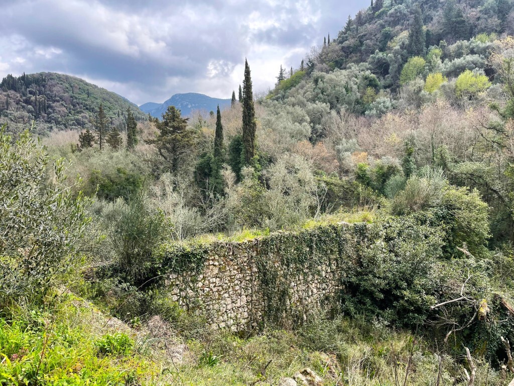 Land 1 room  Sfakera, Greece