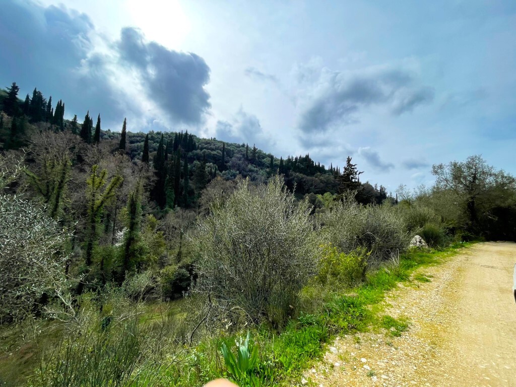 Land 1 room  Sfakera, Greece